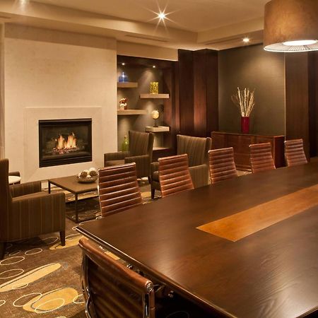 Courtyard Tacoma Downtown Hotel Екстериор снимка