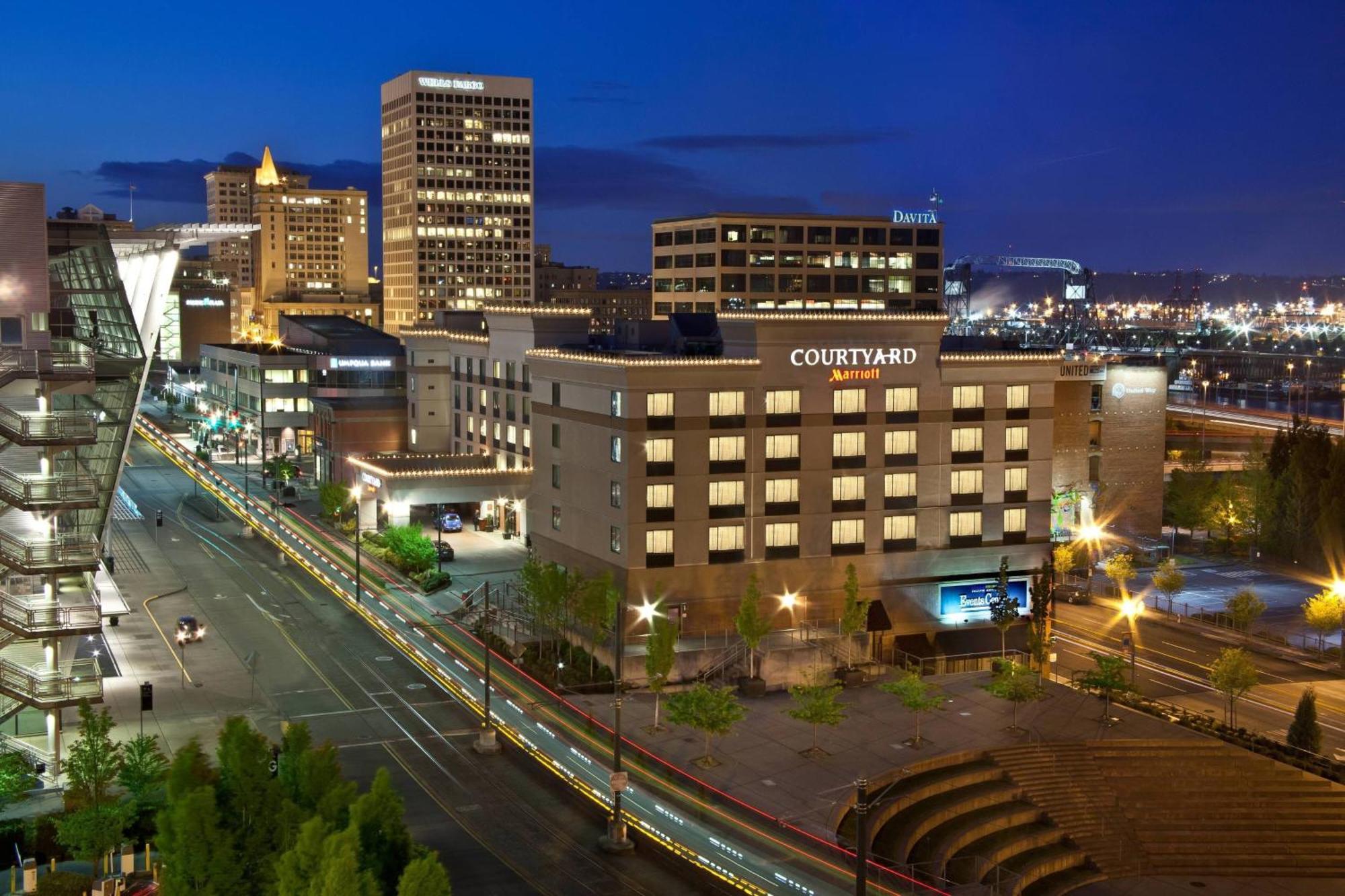 Courtyard Tacoma Downtown Hotel Екстериор снимка