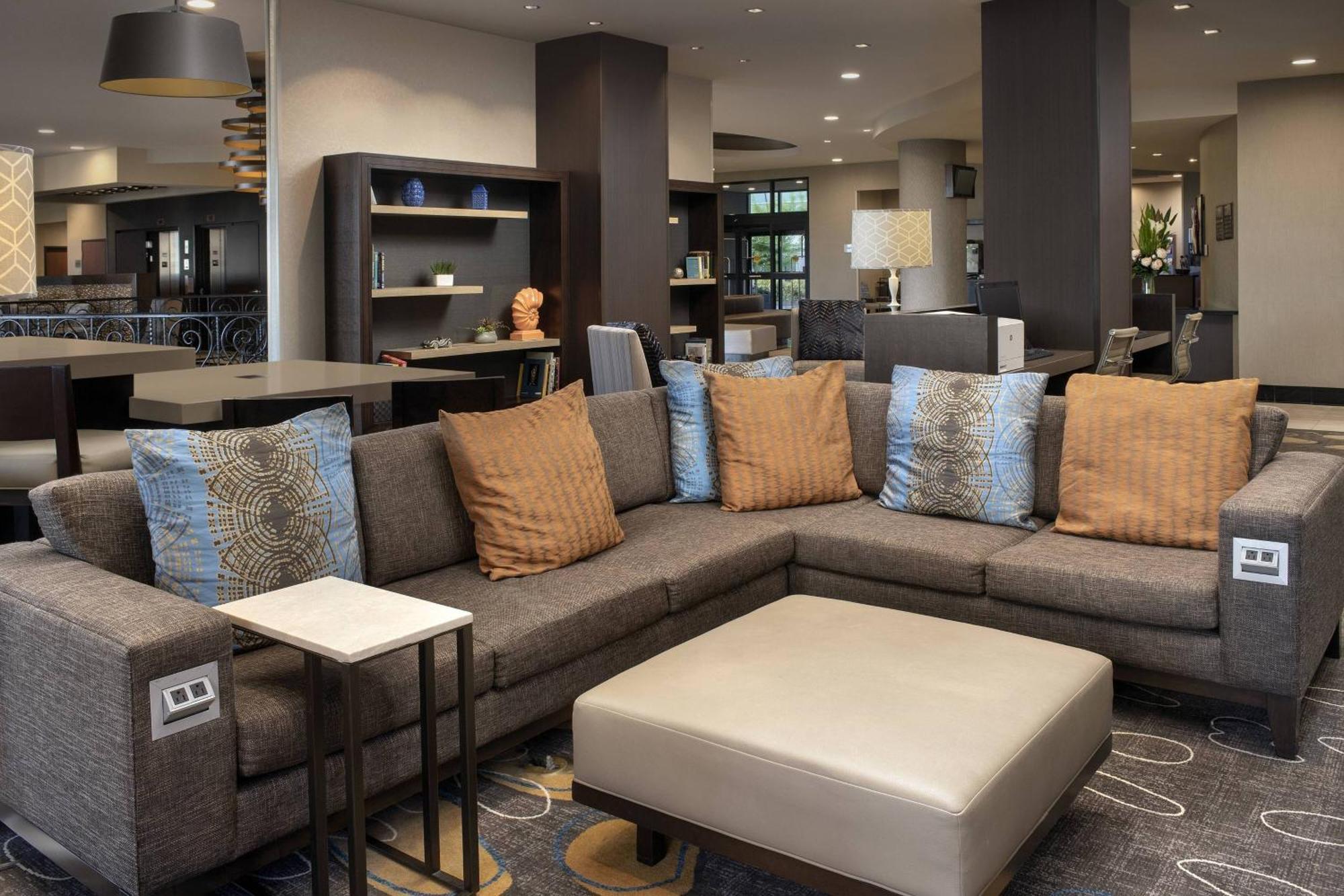 Courtyard Tacoma Downtown Hotel Екстериор снимка